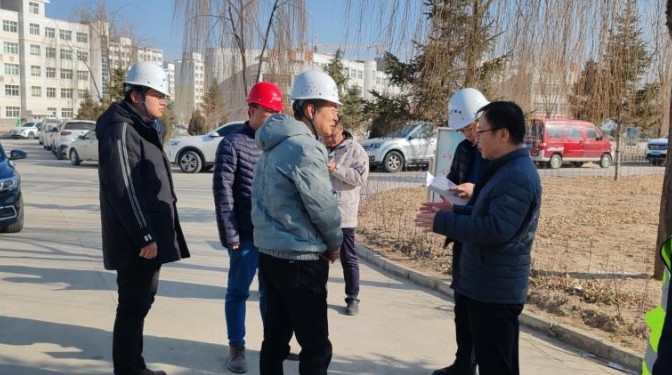 甘肅建科院黨委副書記、總經(jīng)理史智偉赴積石山學(xué)校加固項(xiàng)目檢查指導(dǎo)工作